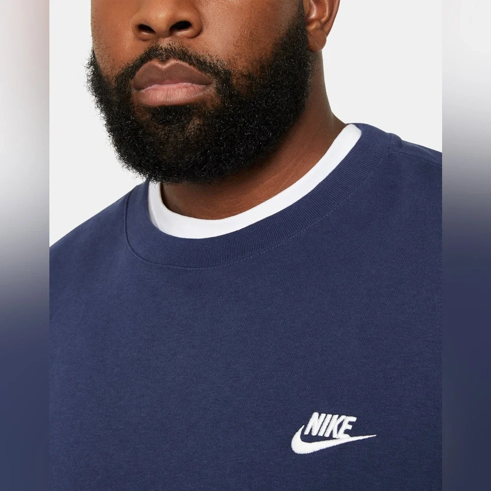 NWT Nike Crew Sweater